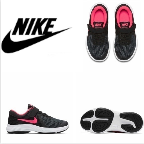 Nike
Revolution 4 Sneaker (Little Kid) K4N100 - Picture 1 of 5